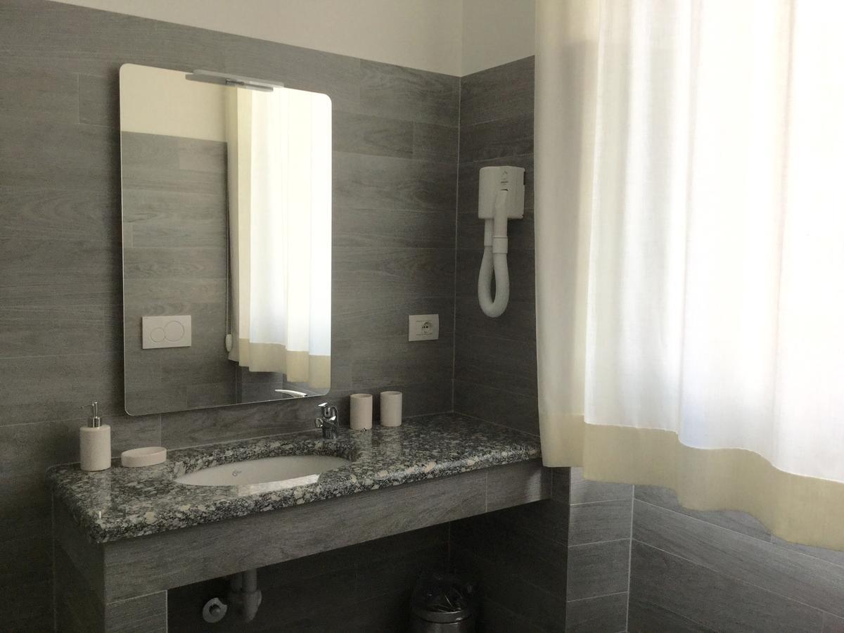 B&B Pescarenico Lecco Exteriör bild
